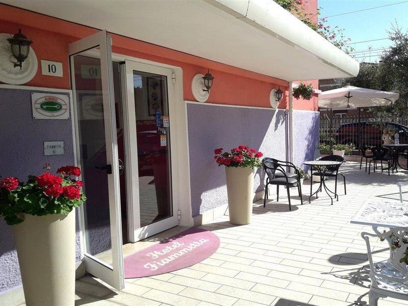Hotel Fiammetta Rimini Exterior foto